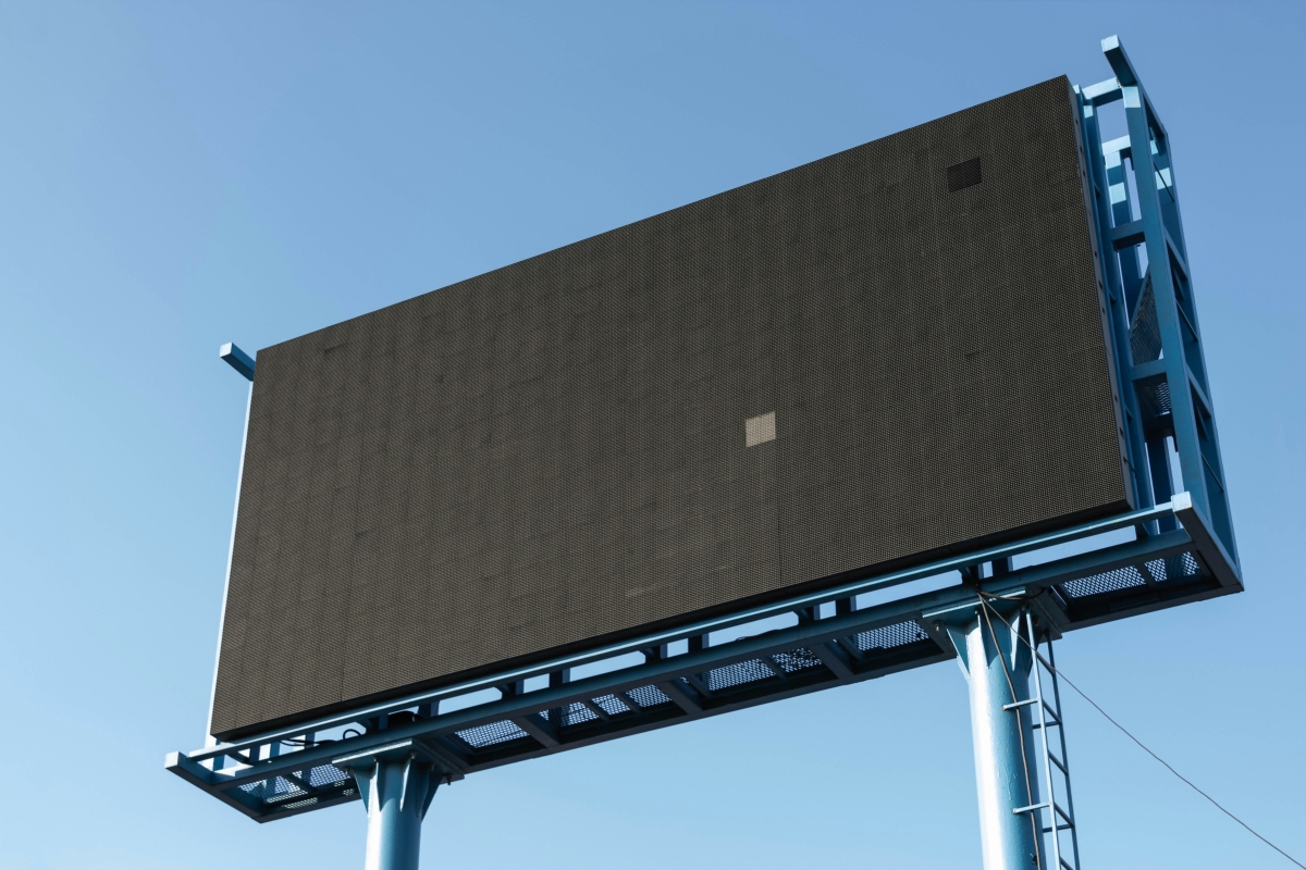 SEO offer for Billboard tv sign in Quebec