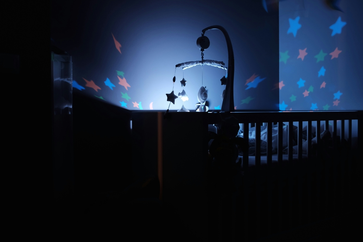 Baby wakes up crying after only 2 hours of sleep?